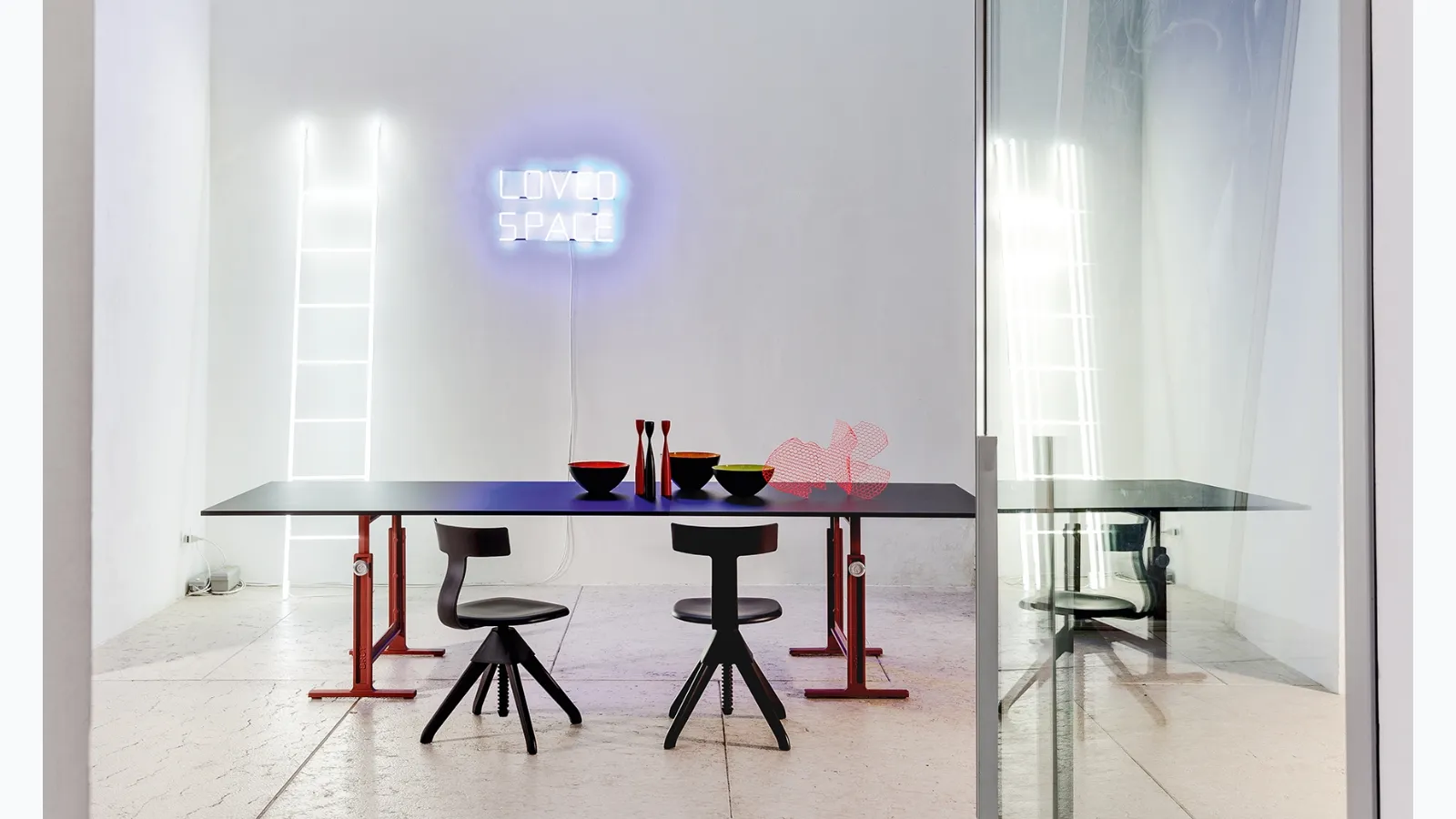 Chair Tuffy The Wild Bunch in solid wood and polypropylene by Magis.