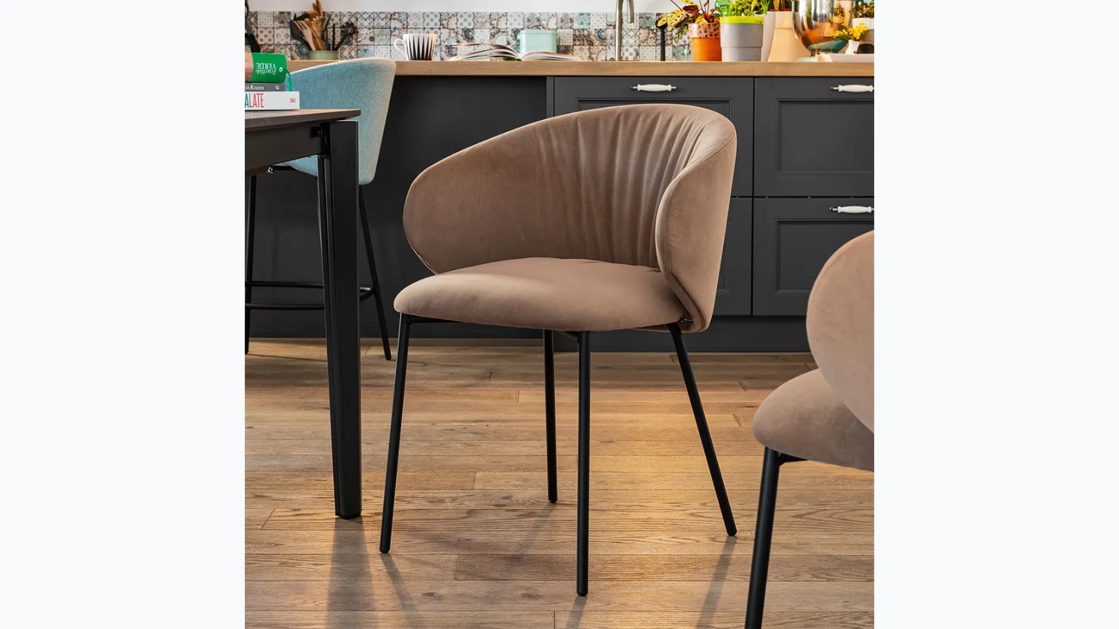Chair in Tuka Soft fabric by Connubia