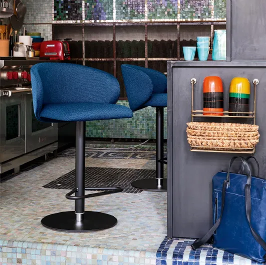 Adjustable height stool Tuka by Connubia