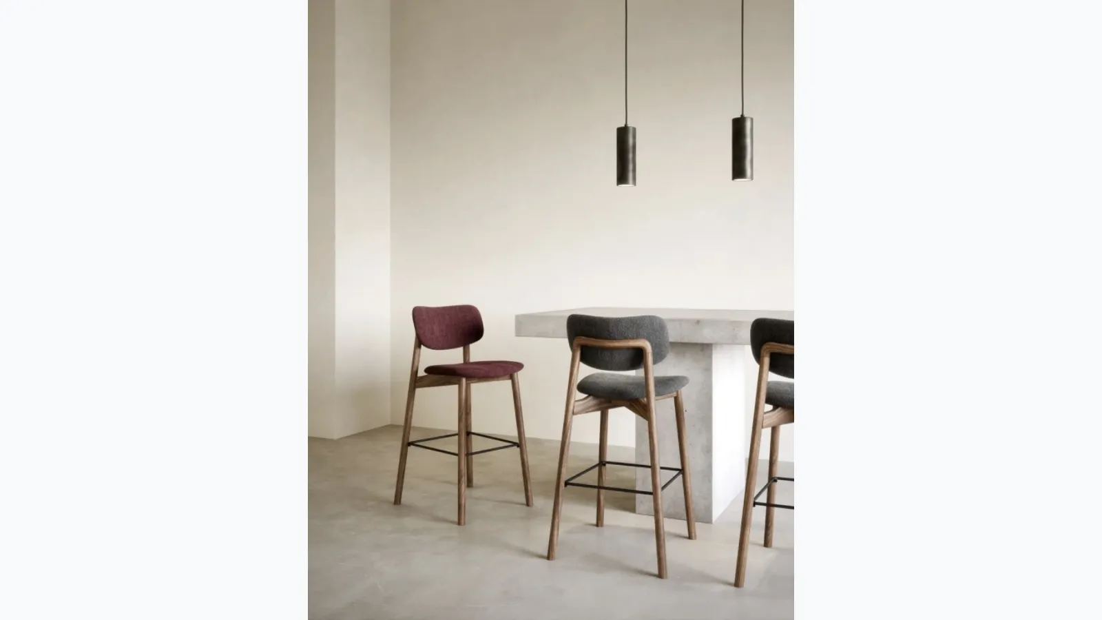 Twist stool by Novamobili