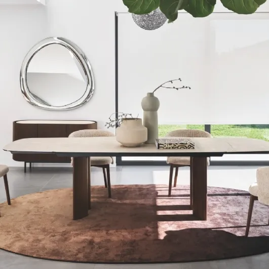 Vanilla padded chair by Calligaris