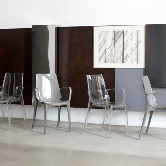 Stackable polycarbonate chair Vanity by Scab Design.