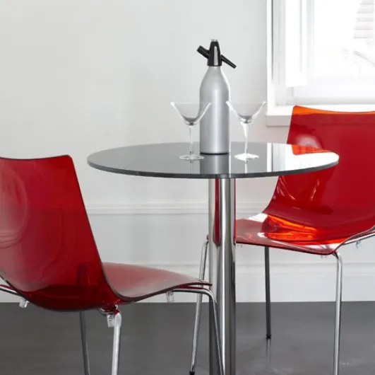 Zebra Antishock chair in polycarbonate and steel by Scab Design