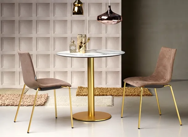 Zebra Pop chair in fabric with steel legs by Scab Design