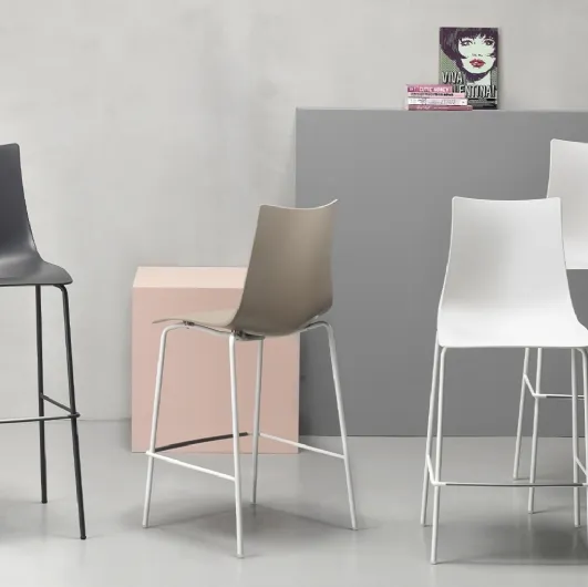 Zebra Stool in Technopolymer by Scab Design