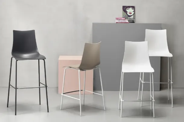 Zebra Stool in Technopolymer by Scab Design