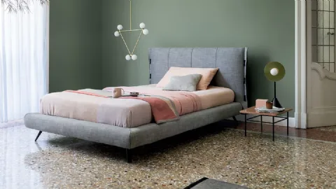 Single bed in padded fabric Cuff by Bonaldo