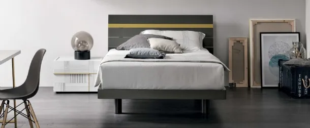 Single bed with Joker headboard by Tomasella