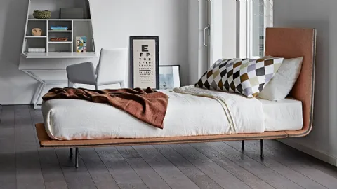 Bed with Thin headboard by Bonaldo