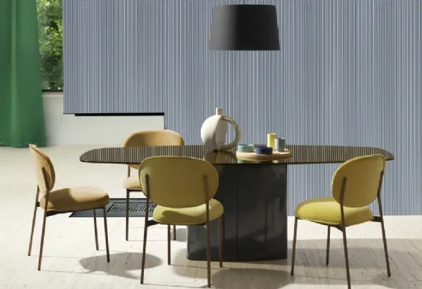 Pedrali's Aero Table