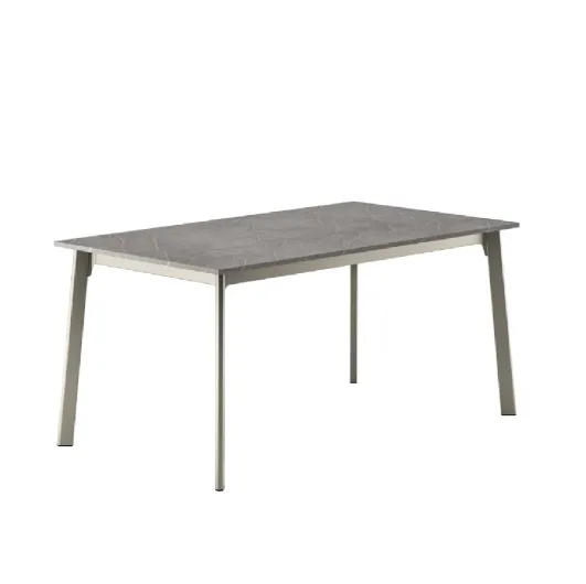 Ares table with laminate top and metal base from Veneta Cucine.