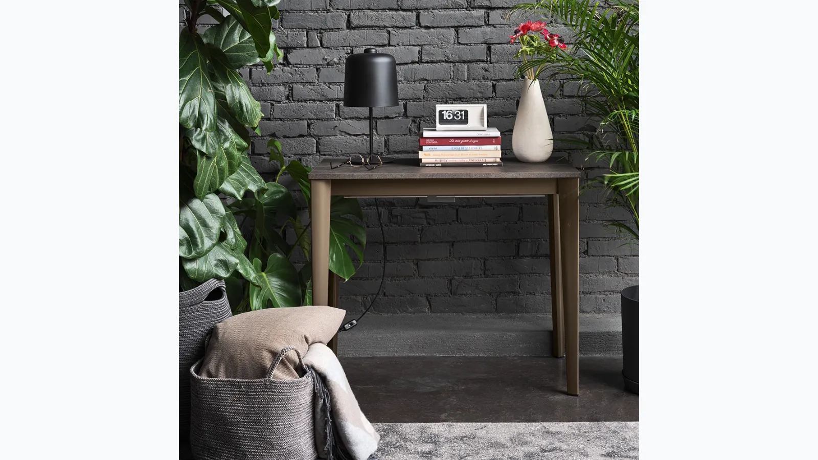 Expandable console table Artic Console by Connubia