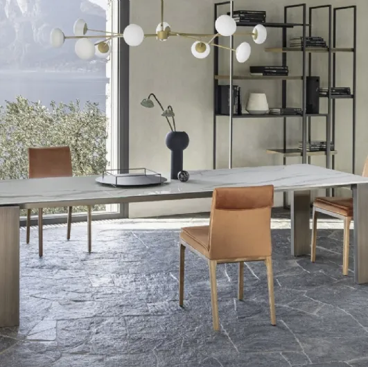 Atlantis extendable table by Riflessi.