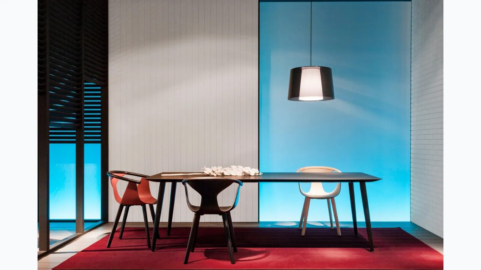 Babila table by Pedrali
