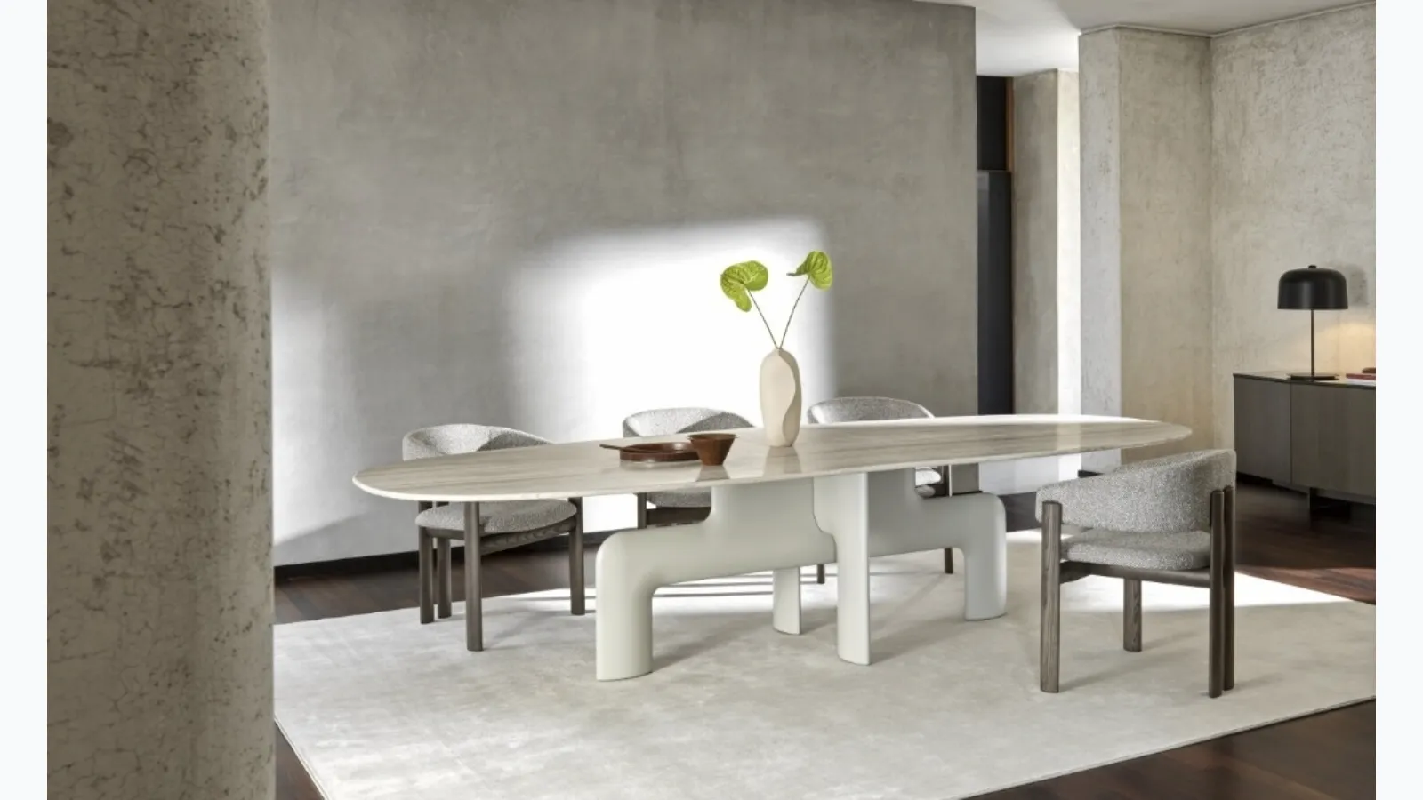 Biarritz table with marble top from Ditre Italia.