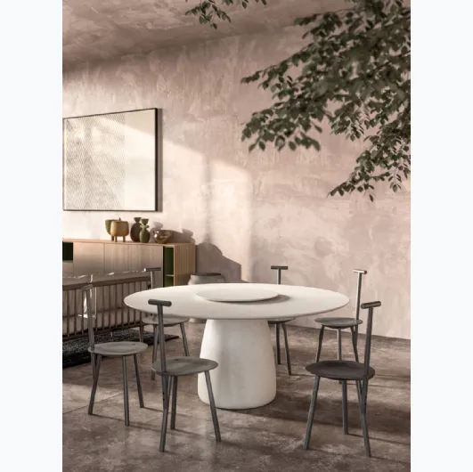 Round stone Bold table by Capo d'Opera.