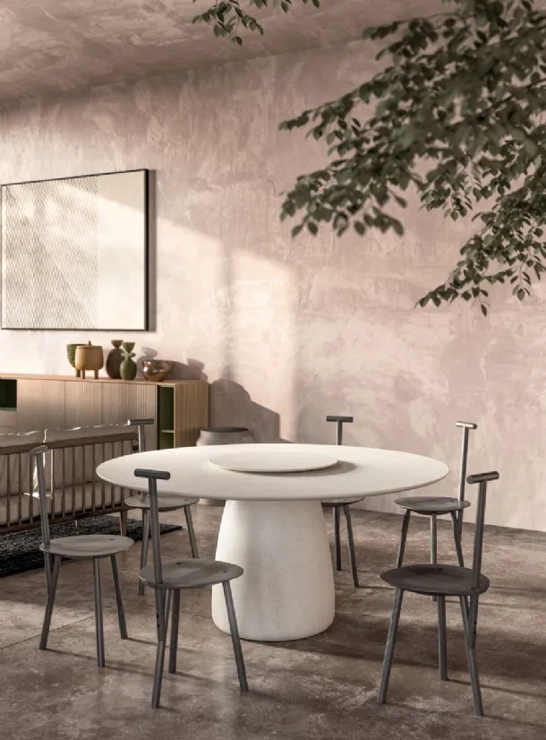 Round stone Bold table by Capo d'Opera.