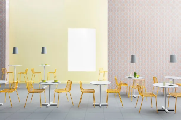 Bold table by Pedrali
