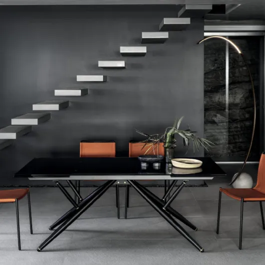 Extendable Bridge glass table by Bontempi.