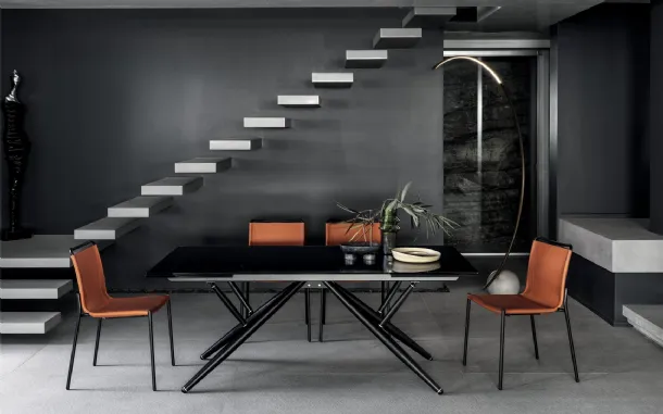 Extendable Bridge glass table by Bontempi.