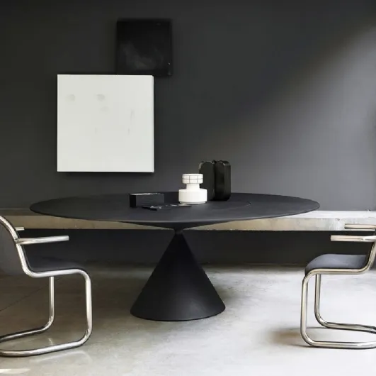 Round design table Clay by Desalto