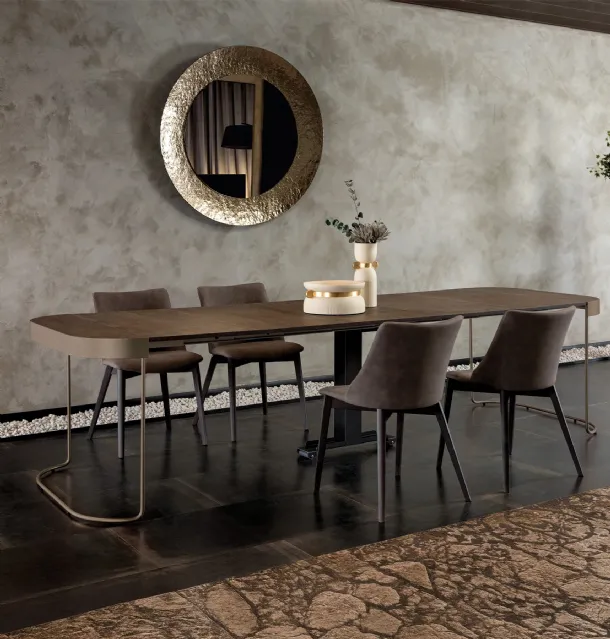 Tonin Casa's Cora extendable console table.