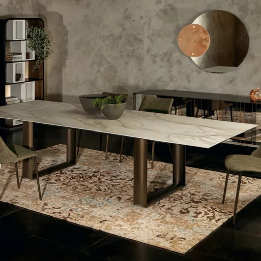 Cube extendable table by Tonin Casa