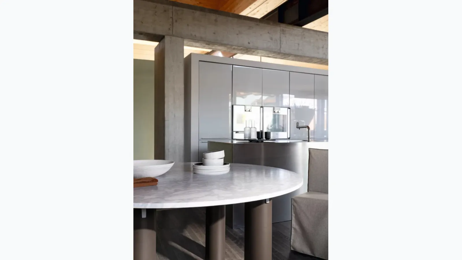 Gervasoni's Daen 36 marble table
