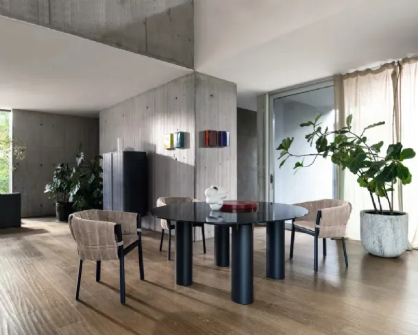 Glass table Daen 36 by Gervasoni