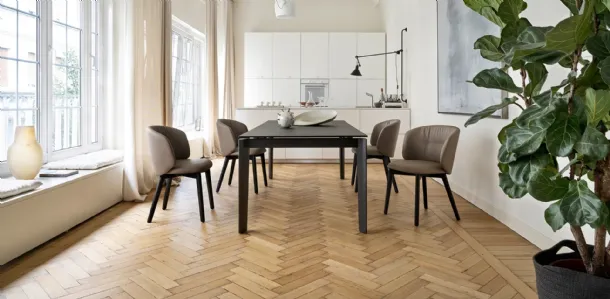 Extendable table Dogma by Calligaris