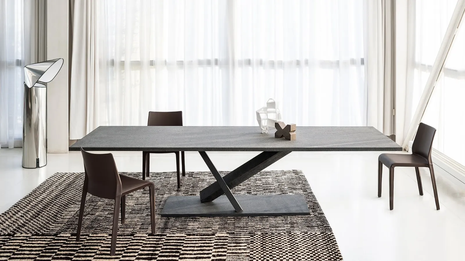 Element table in concrete material by Desalto.