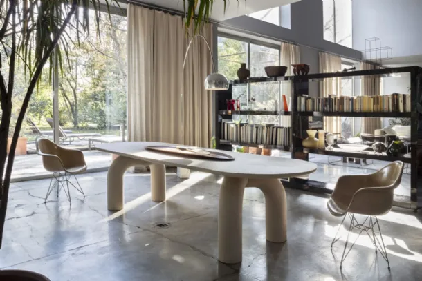 Elephante design table by Mogg.