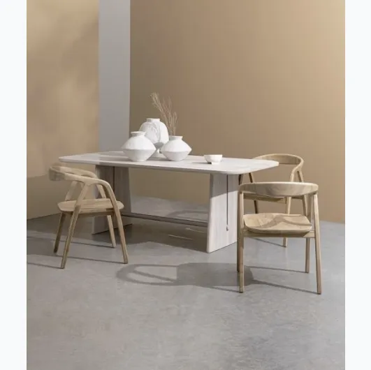 Elisheva Bizzotto table