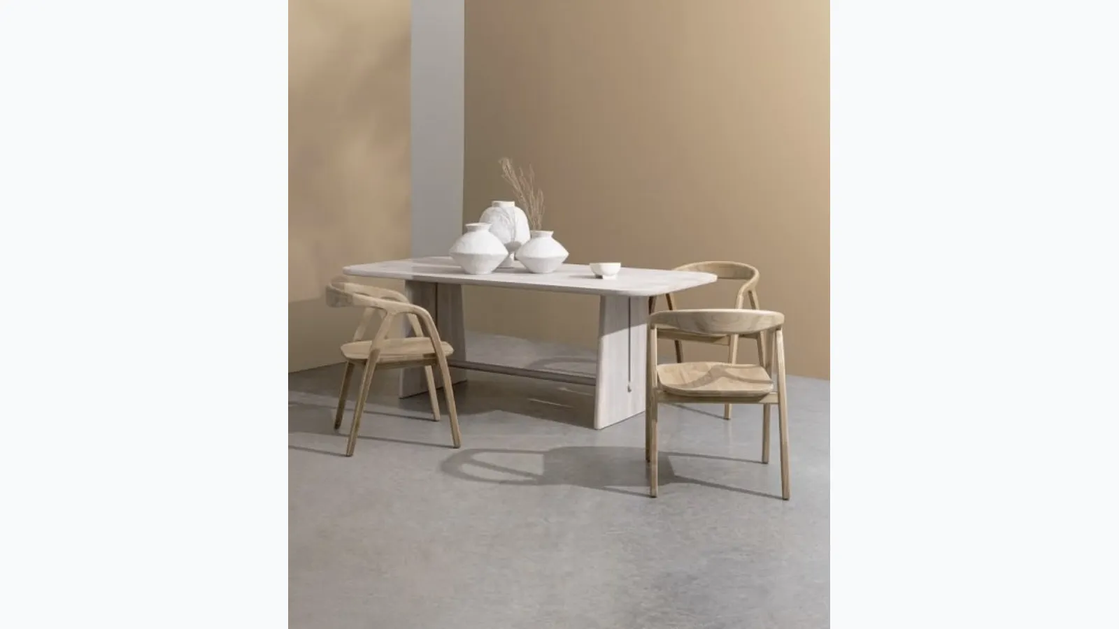 Elisheva Bizzotto table