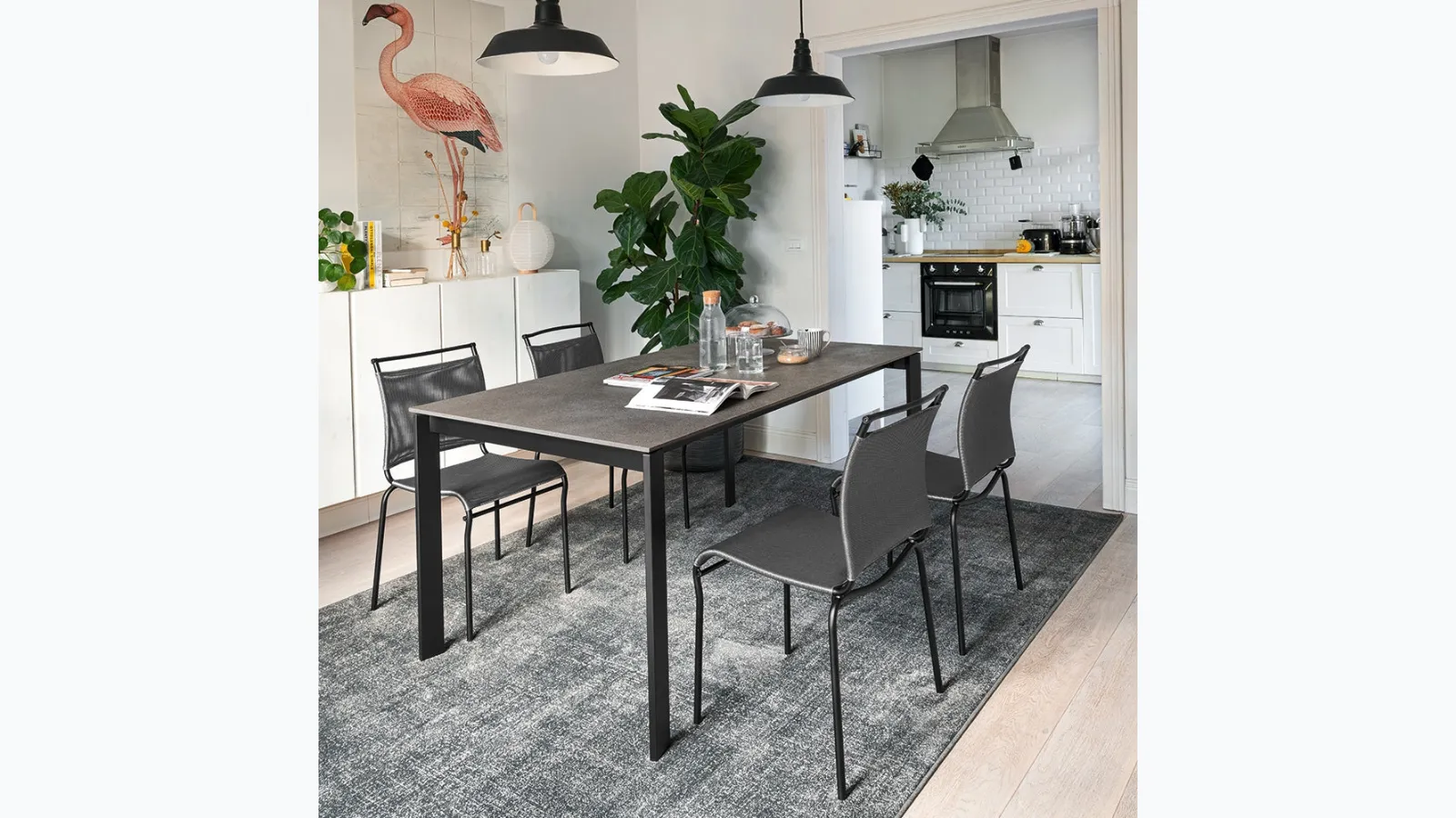Eminence Metal extendable dining table by Connubia