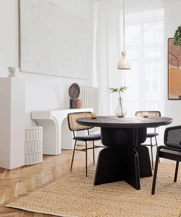 Empire D120 table by Bizzotto.