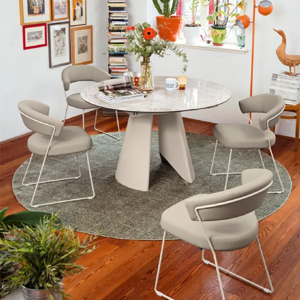 Frac extendable round table in ceramic by Connubia