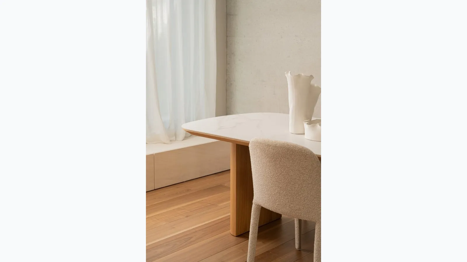 Gavriel ceramic top table by Bizzotto