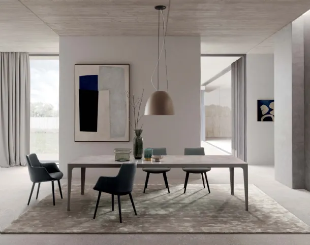 Grand More table with ceramic top by Presotto.