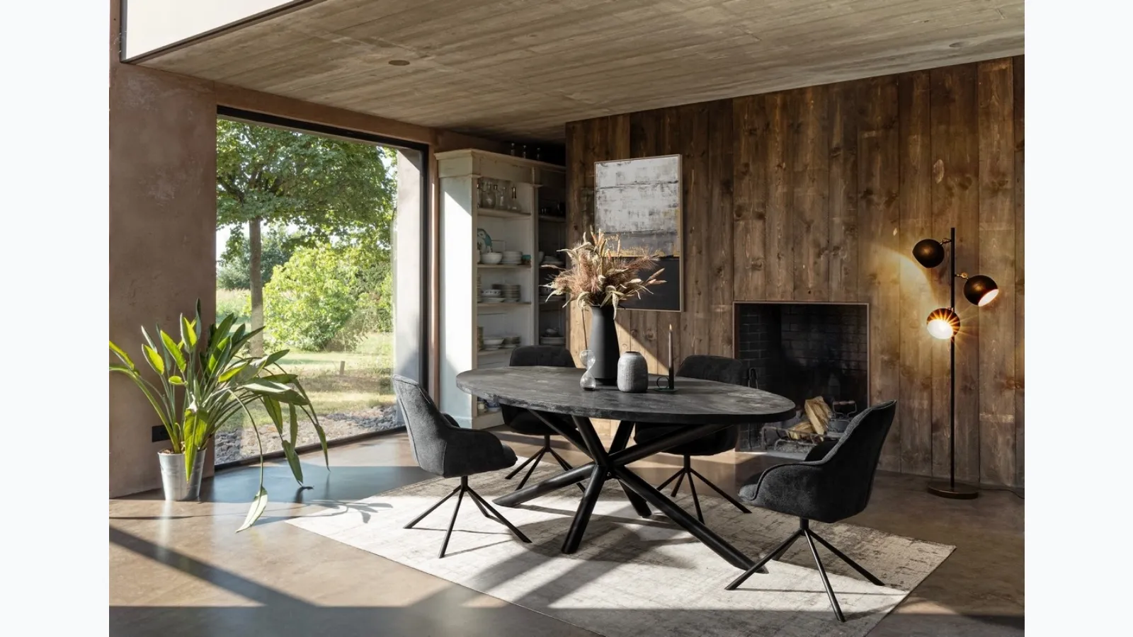 Oval wooden table Hastings by Bizzotto.