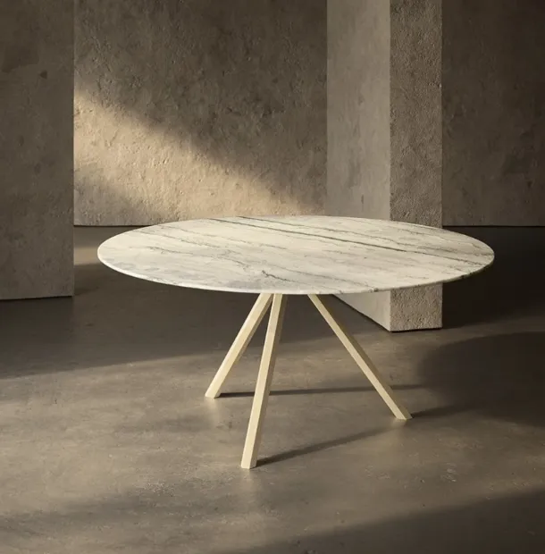 HEB Round marble table by Desalto.