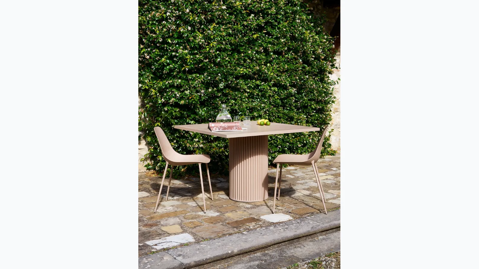 Hercle square table in eco-friendly concrete by Opinion Ciatti.