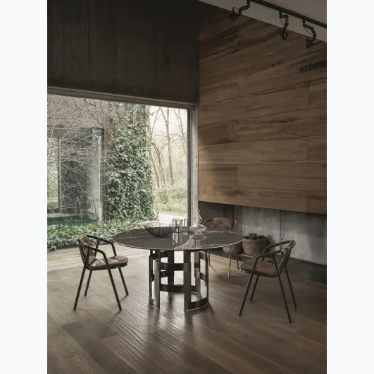 Imperial Round Table in SuperMarble by Bontempi.