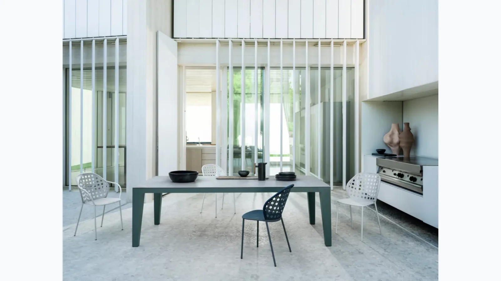 Gervasoni's Inout table