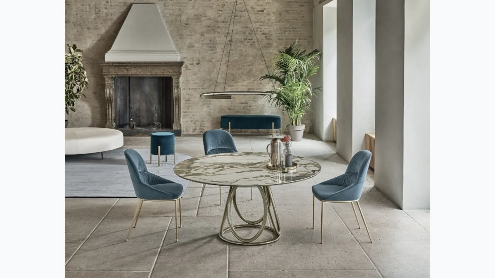 Louis Round table in SuperMarble by Bontempi
