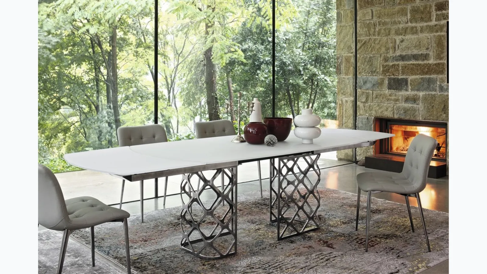 Glass extendable Majesty table by Bontempi