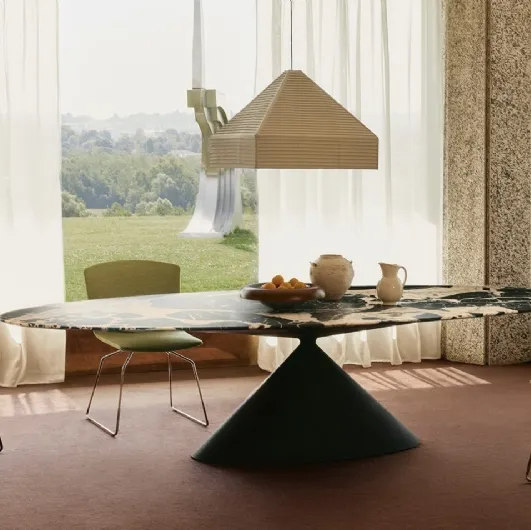 Maxy Clay marble table by Desalto.