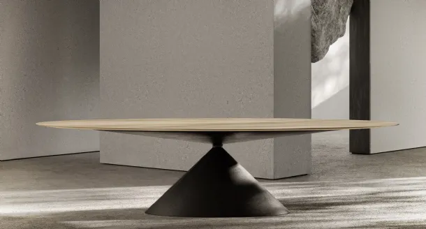 Maxy Clay wood table by Desalto