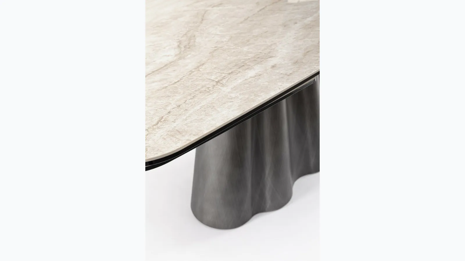 Mirvana Sand Table by Bizzotto