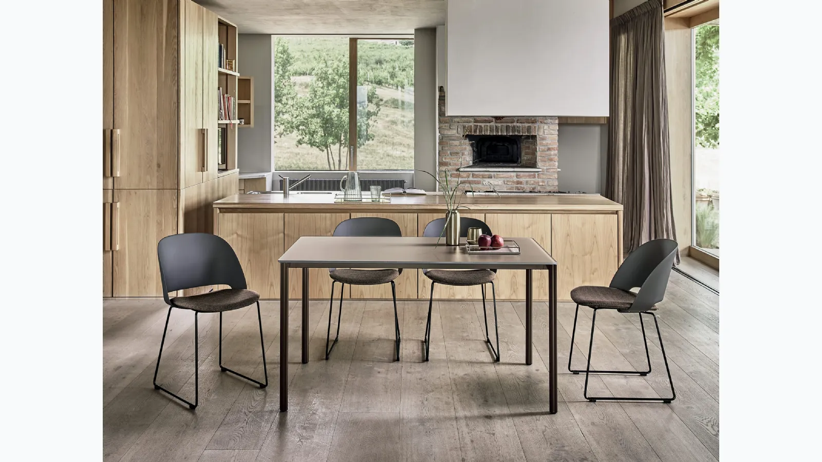 Low Moon table by Bontempi